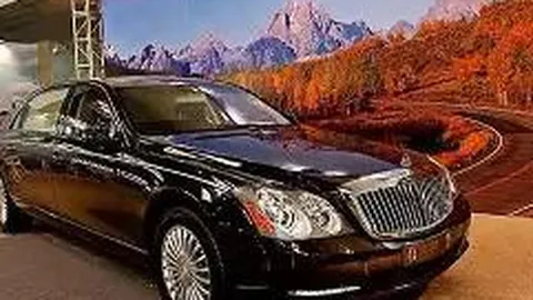 詹姆斯巴黎晨练准时，常在训练馆等待我们苏醒。